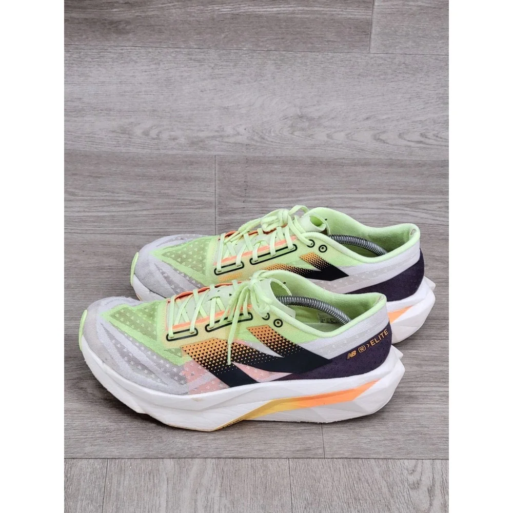 New Balance FuelCell SuperComp MDXv3 White Bleached Lime Glo Size 11 D